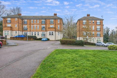 2 bedroom apartment for sale - Adrian Close, Boxmoor, HP1