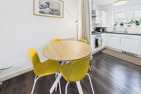 undefined, Adrian Close, Boxmoor, HP1