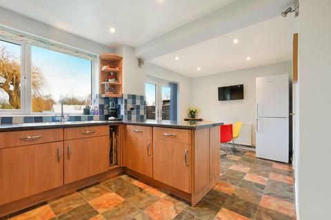 undefined, Haywardens, Lingfield RH7