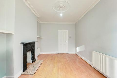 4 bedroom terraced house for sale, Beedell Avenue, Westcliff-on-sea, SS0