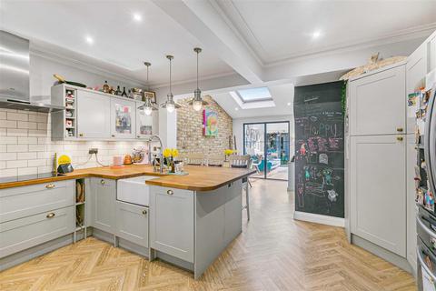 3 bedroom semi-detached house for sale, Kings Road, Kingston Upon Thames KT2
