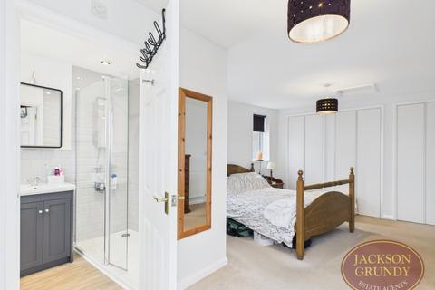 4 bedroom semi-detached house for sale, North Western Avenue, Kingsthorpe, NN2 8HL