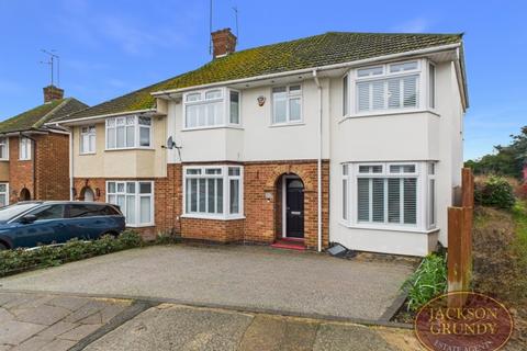 North Western Avenue, Kingsthorpe, NN2 8HL