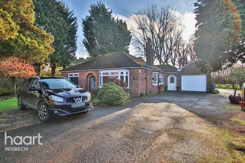3 bedroom detached bungalow for sale - Broadend Road, Wisbech