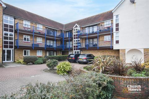 undefined, Burnham-On-Crouch