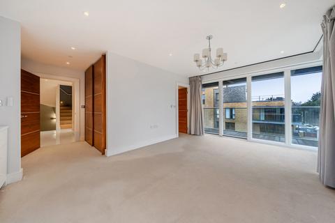 4 bedroom townhouse for sale, Handley Drive, London