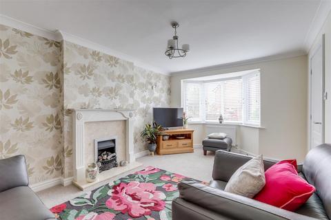 undefined, Union Close, Nottingham NG15