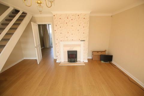 3 bedroom house to rent, Longfield Road, Darlington DL3
