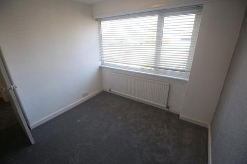 3 bedroom house to rent, Longfield Road, Darlington DL3