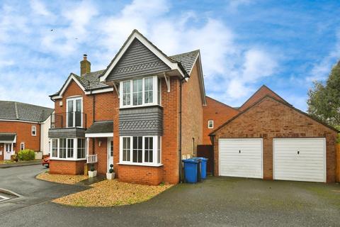 3 bedroom detached house for sale, Barlow Avenue, Glascote, , Tamworth