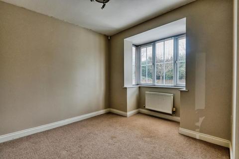 3 bedroom detached house for sale, Barlow Avenue, Glascote, , Tamworth
