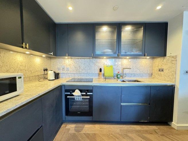 1-segrave-walk-w2-1bn-1023048