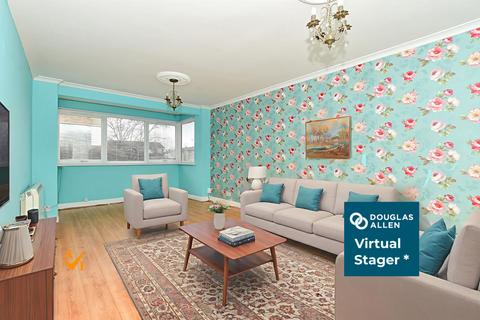 2 bedroom ground floor flat for sale, Winston Close, Romford RM7