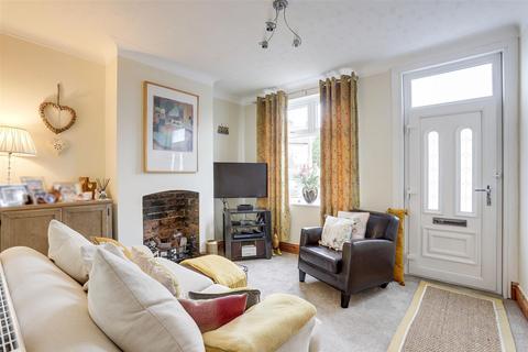 2 bedroom terraced house for sale, Cross Street, Nottingham NG5