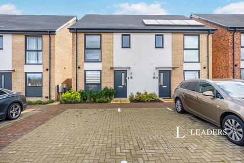 3 bedroom semi-detached house to rent, Victoria Drive, Glebe Farm, Milton Keynes, MK17