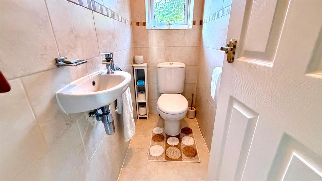 2 piece washroom