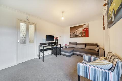 3 bedroom terraced house for sale, Snowden Lawn, Leeds, West Yorkshire, LS13