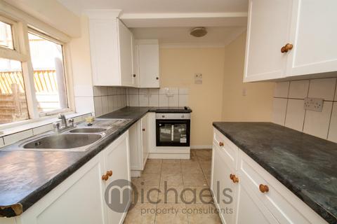 2 bedroom detached house to rent, Greenstead Road, Colchester