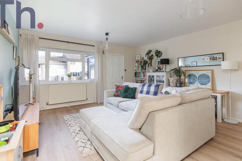 3 bedroom semi-detached house for sale, Newport PO30