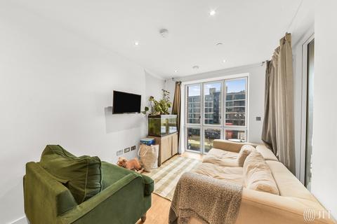1 bedroom flat for sale, Grovelea Court, Monkwood Way, London, E3