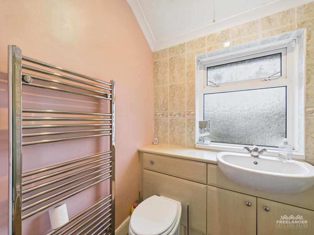 Bathroom 2
