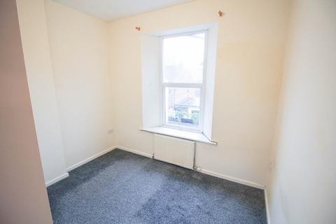 undefined, Central Location*Ideal Buy to Let/First Time Buy*Bedroom with En Suite Shower*