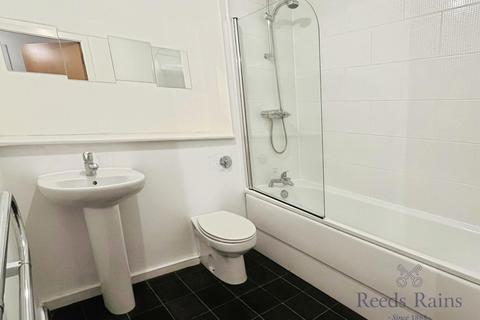 2 bedroom apartment for sale, Blantyre Street, Greater Manchester M15