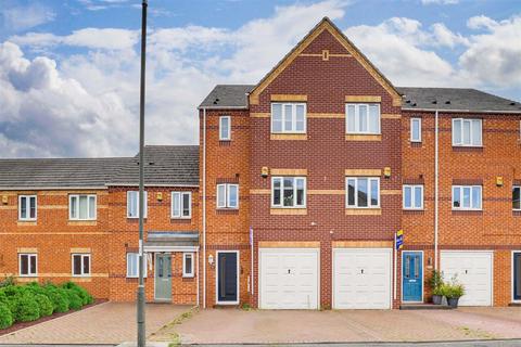 Bramble Court, Nottingham NG10