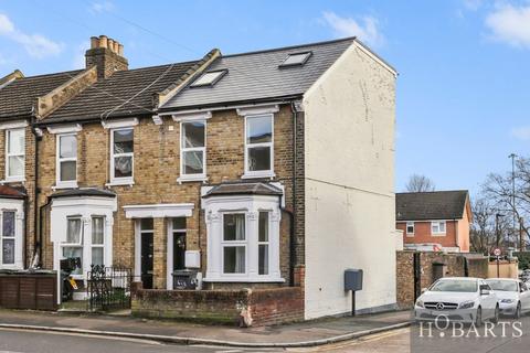 4 bedroom detached house to rent, 47A Palace Road, N11 2PU