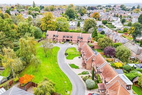 3 bedroom terraced house for sale, Old Lodge Drive, Nottingham NG5