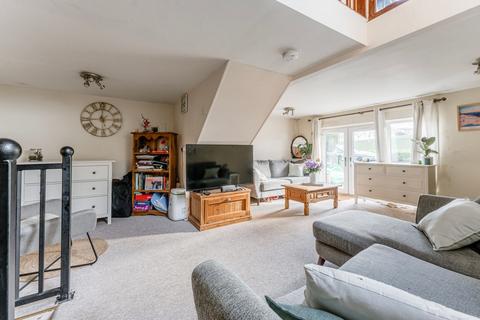 undefined, Skeyton Corner, Skeyton