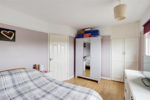 2 bedroom semi-detached house for sale, Cross Street, Nottingham NG5