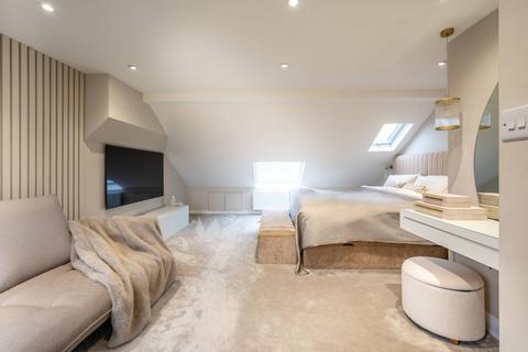 4 bedroom house for sale, Winchester Road, Highams Park, London, E4