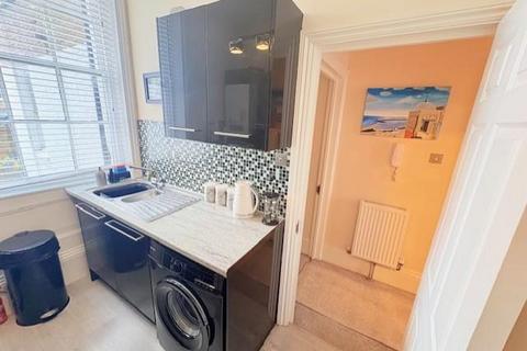 1 bedroom flat to rent, Augusta Road, Ramsgate CT11