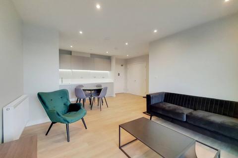 2 bedroom flat to rent, Ferry Lane, Tottenham, London, N17