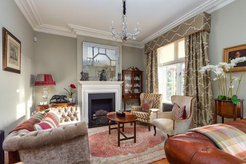 4 bedroom semi-detached house for sale, East Beach, Lytham St. Annes, FY8