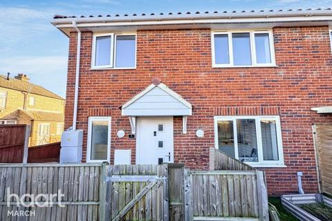 2 bedroom semi-detached house for sale, 20 Deerfield, March