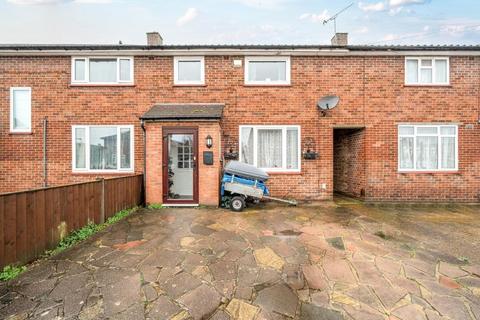 undefined, Bunyard Drive,  Woking,  GU21