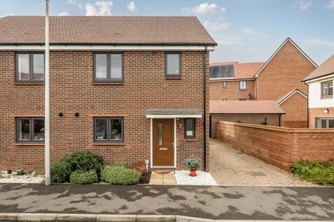 3 bedroom semi-detached house for sale - Arborfield Green, Berkshire, RG2