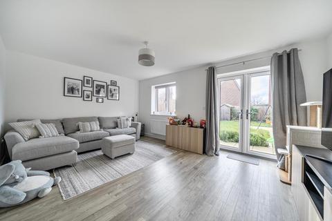 3 bedroom semi-detached house for sale, Arborfield Green,  Berkshire,  RG2