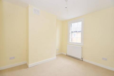 2 bedroom terraced house to rent, Oakhill Place, East Putney, London, SW15