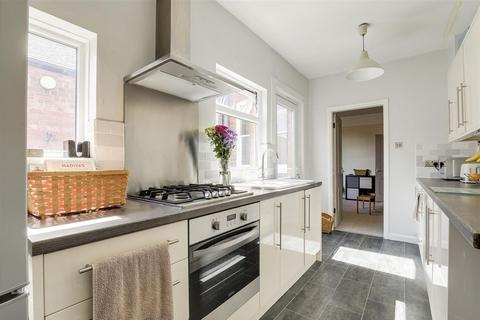 3 bedroom terraced house for sale, Clifton Road, Nottingham NG11