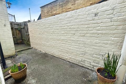 1 bedroom terraced house for sale, Sandling Road, Kent ME14