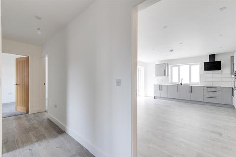 2 bedroom detached bungalow for sale, Merchant Street, Nottingham NG6