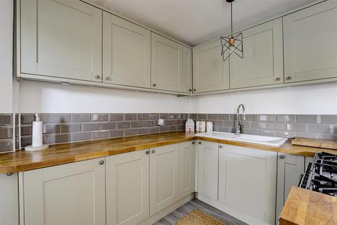 5 bedroom detached house for sale, Gloucester Avenue, Nottingham NG10