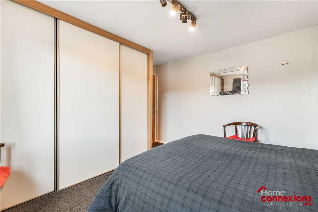 Bedroom One (2)