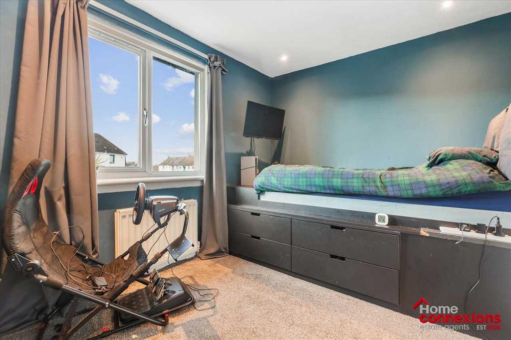 Bedroom Three (1)