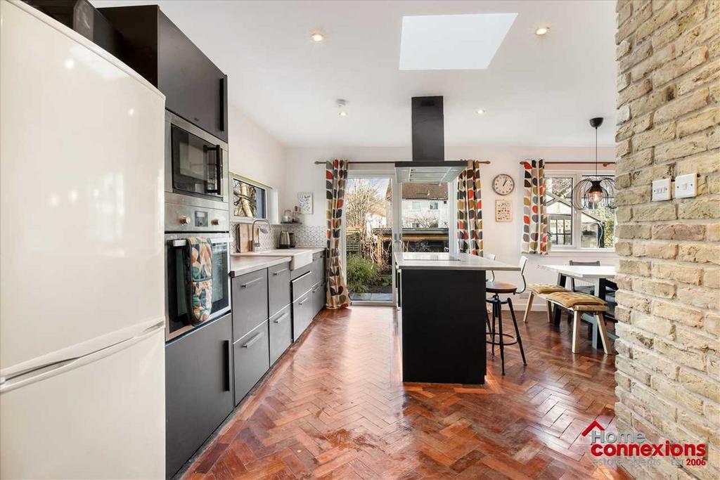 Kitchen (2)