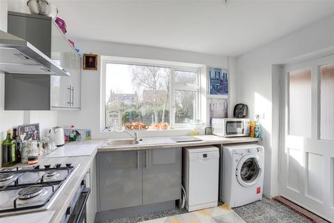 3 bedroom detached house for sale, Rushcliffe Avenue, Nottingham NG12