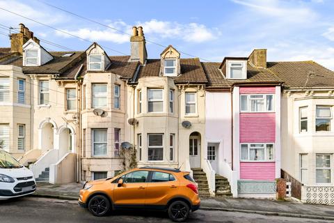 1 bedroom apartment to rent, 9 Darby Place, Folkestone, CT20